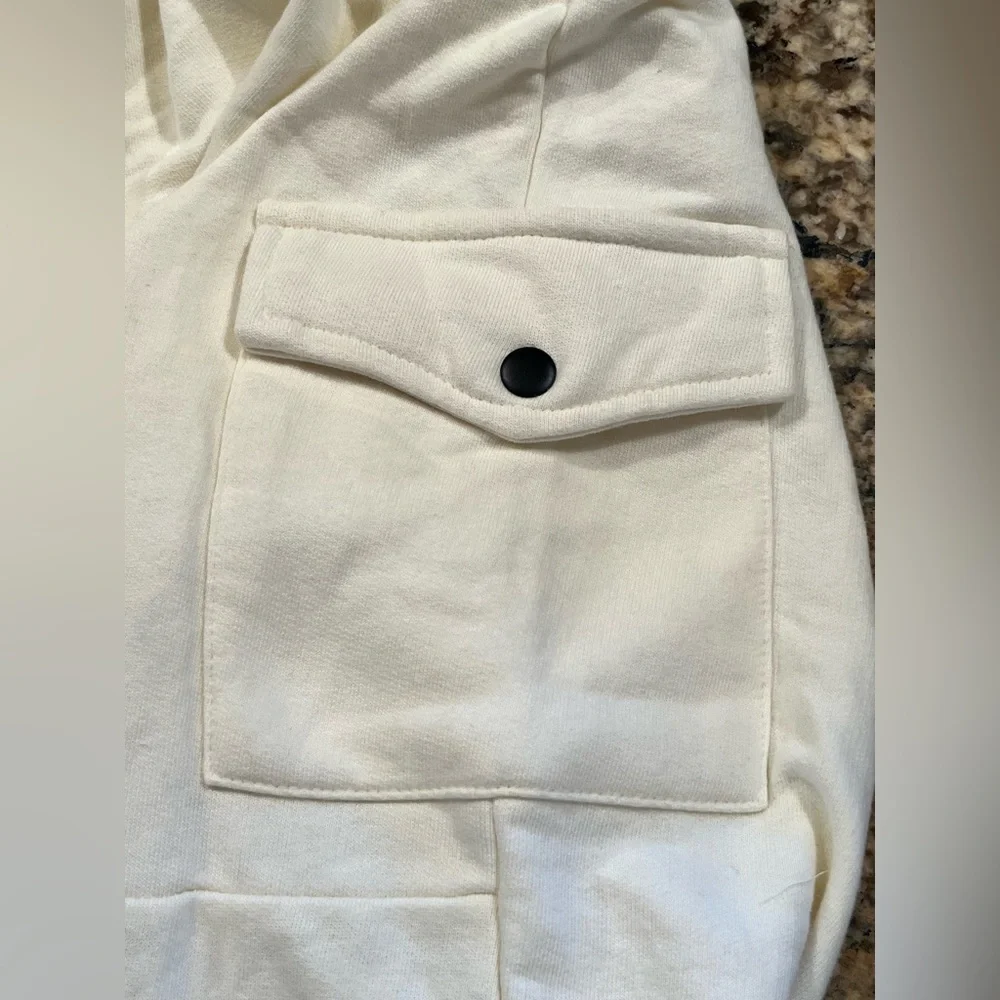NWT Eleven Paris Men’s Cargo Jogger